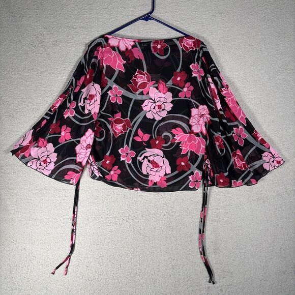 Rampage Blouse Women’s Size M Sheer Pink Red Rose AOP Tie Flutter Sleeve Kaftan - Picture 2 of 15